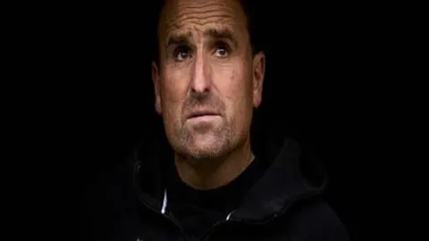 印度乒乓球赛女单八强名单揭晓：中日韩三国争锋，早田希娜遭遇0-2逆转逆转战